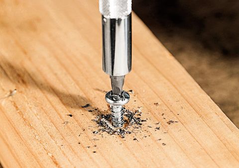 Hướng dẫn 7 cách tháo vít bị toét đầu trong một nốt nhạc