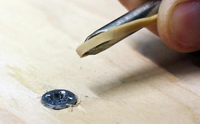 Hướng dẫn 7 cách tháo vít bị toét đầu trong một nốt nhạc