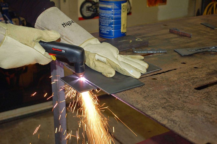 Máy cắt plasma