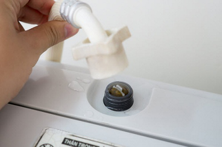 Nguồn nước cấp vào quá yếu