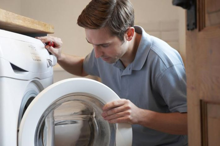 Máy đang ở chế độ giặt nhưng không được cấp nước vào