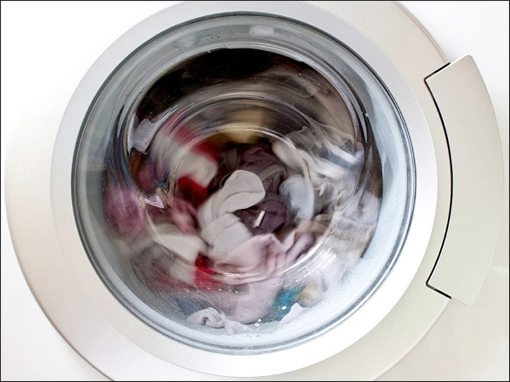 Máy đang ở chế độ vắt nhưng đột ngột bị dừng lại