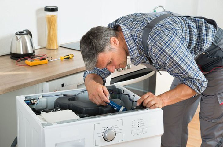 Do đường dây máy giặt bị đứt